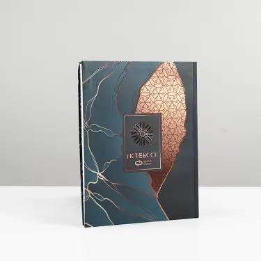 دفتر 88 برگ رحلی با طرح آبی پتینه طلایی