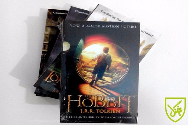 کتاب رمان هابیت The Hobbit، حلقه میانی داستان ارباب حلقه‌ها 