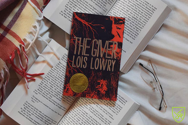 رمان the giver از بهترین کتاب های لوییس لوری